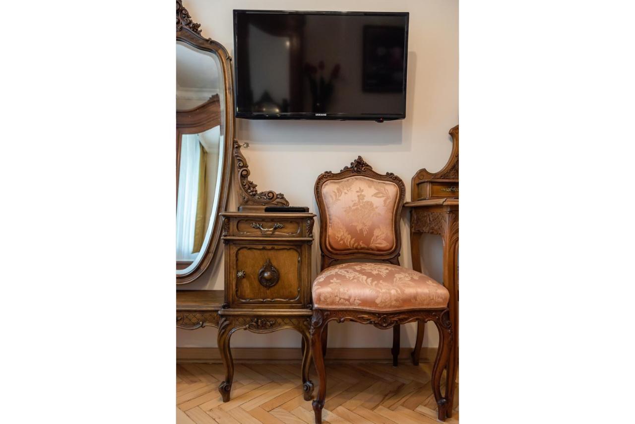 Downtown Antique Apartment Βαρσοβία Εξωτερικό φωτογραφία