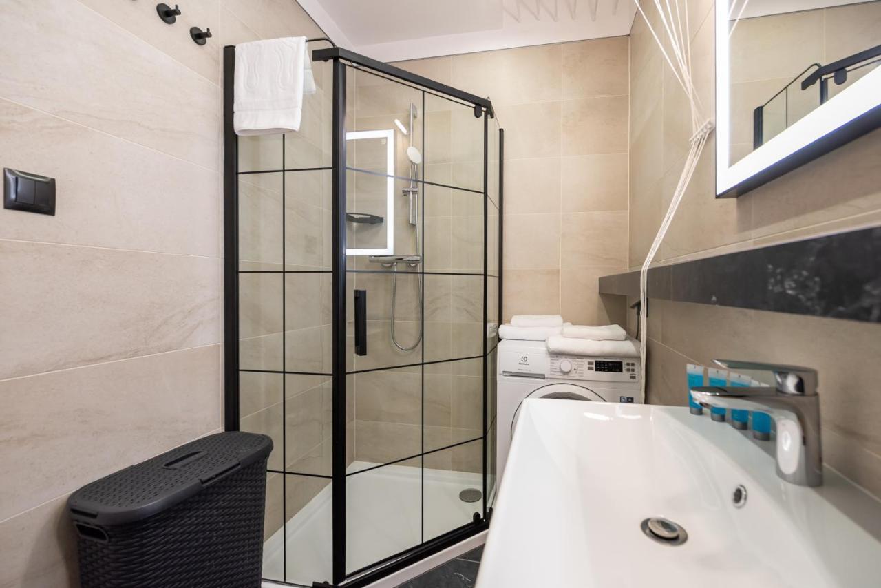 Downtown Antique Apartment Βαρσοβία Εξωτερικό φωτογραφία