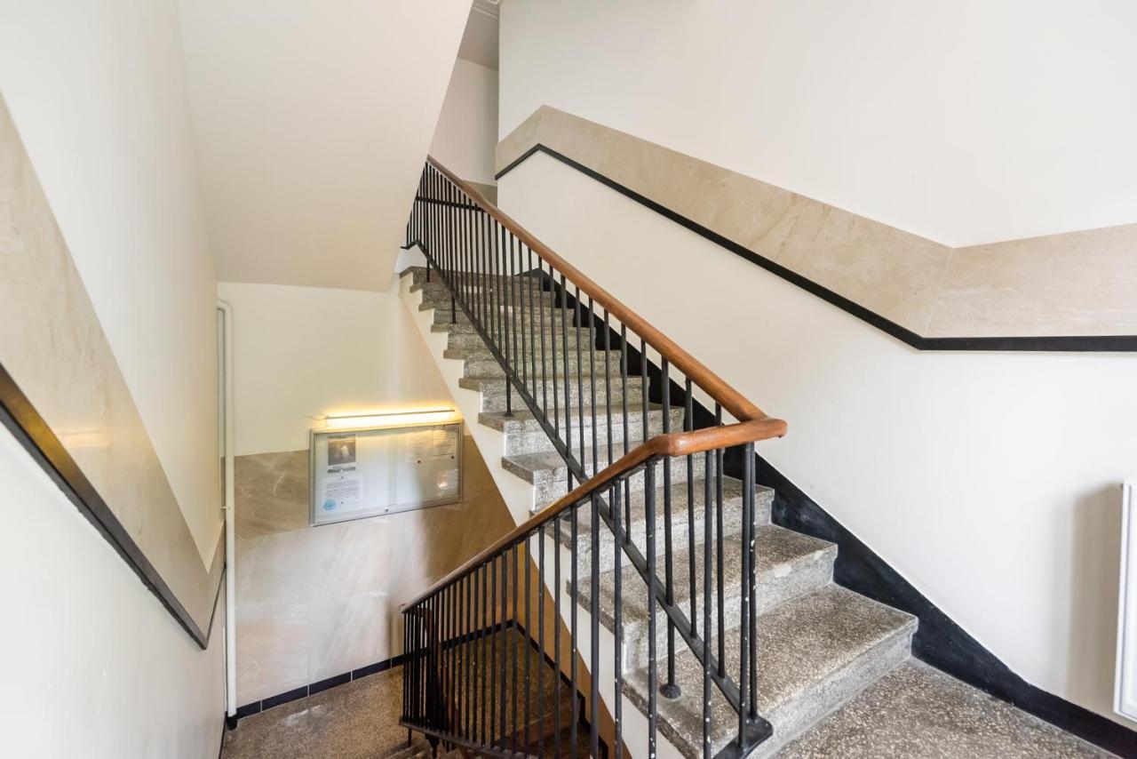 Downtown Antique Apartment Βαρσοβία Εξωτερικό φωτογραφία