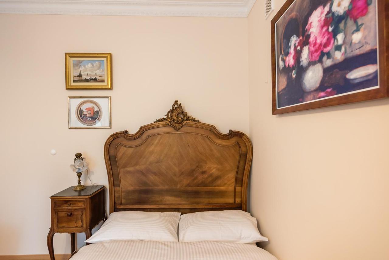 Downtown Antique Apartment Βαρσοβία Εξωτερικό φωτογραφία