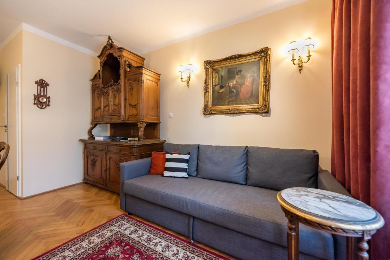 Downtown Antique Apartment Βαρσοβία Εξωτερικό φωτογραφία