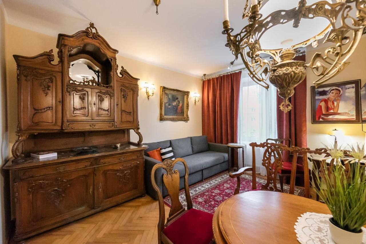 Downtown Antique Apartment Βαρσοβία Εξωτερικό φωτογραφία